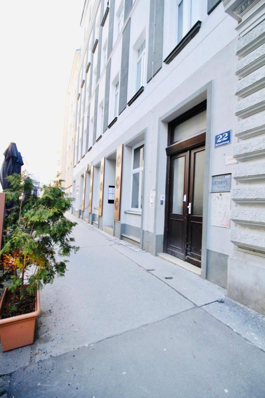 Luxury Apartment In Praterstern Area Viena Exterior foto